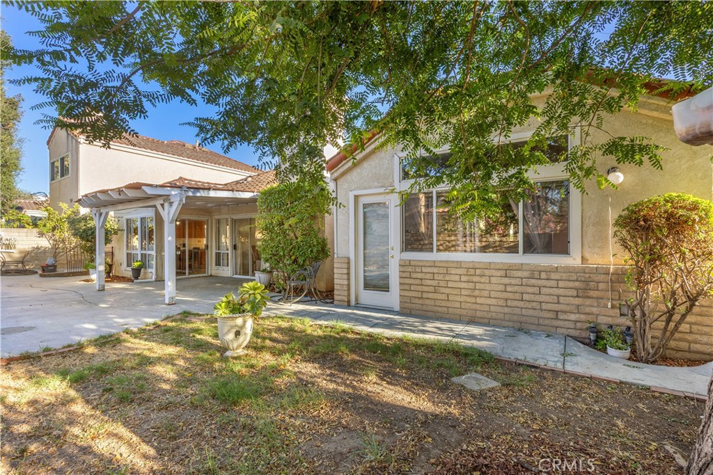 main property photo 31