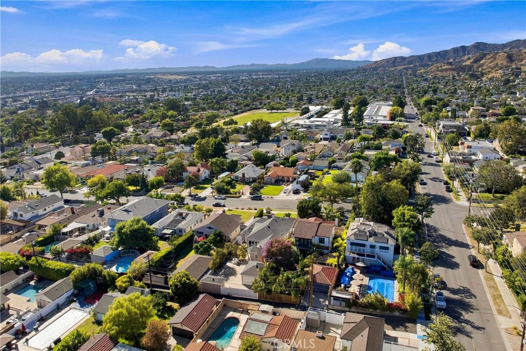 main property photo 68