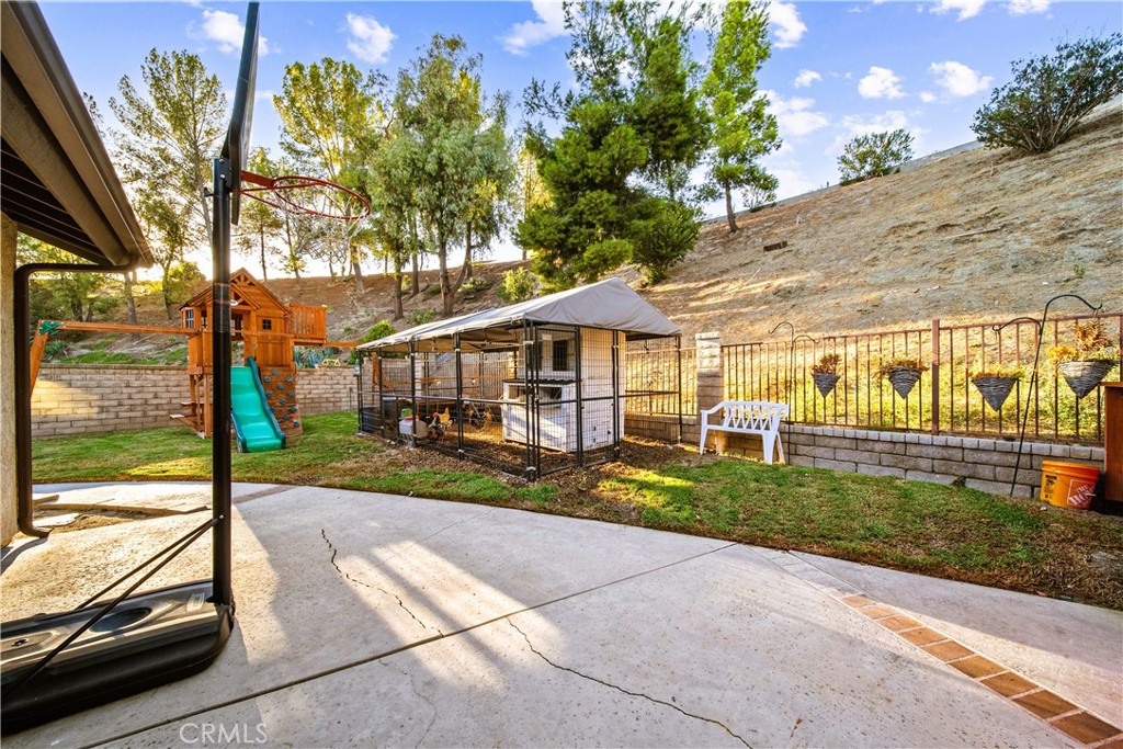 main property photo 50