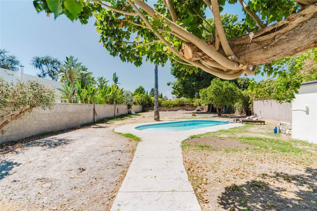 main property photo 61