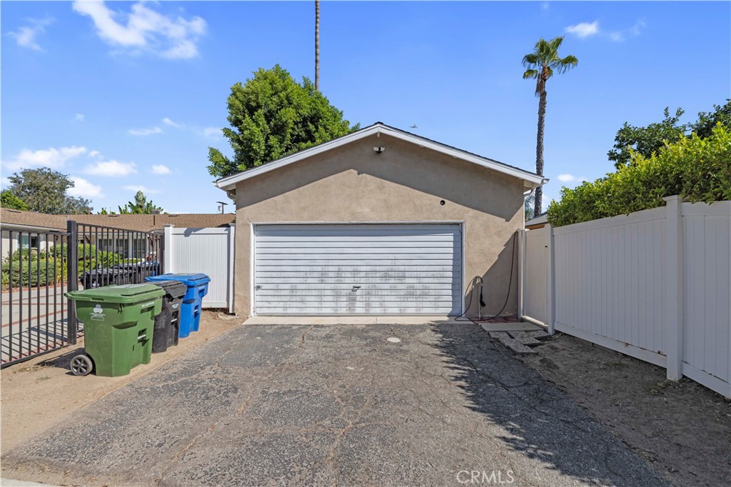 main property photo 61