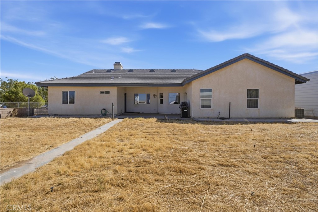 main property photo 22