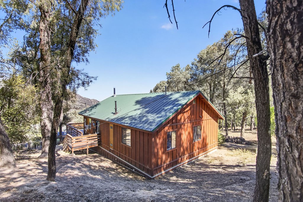 main property photo 30