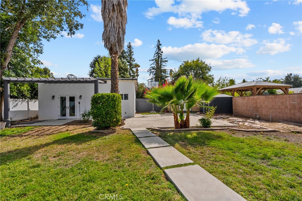 main property photo 50