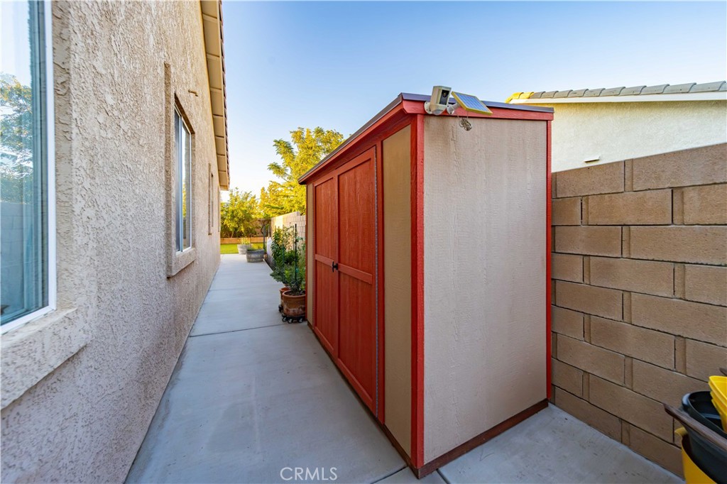 main property photo 29
