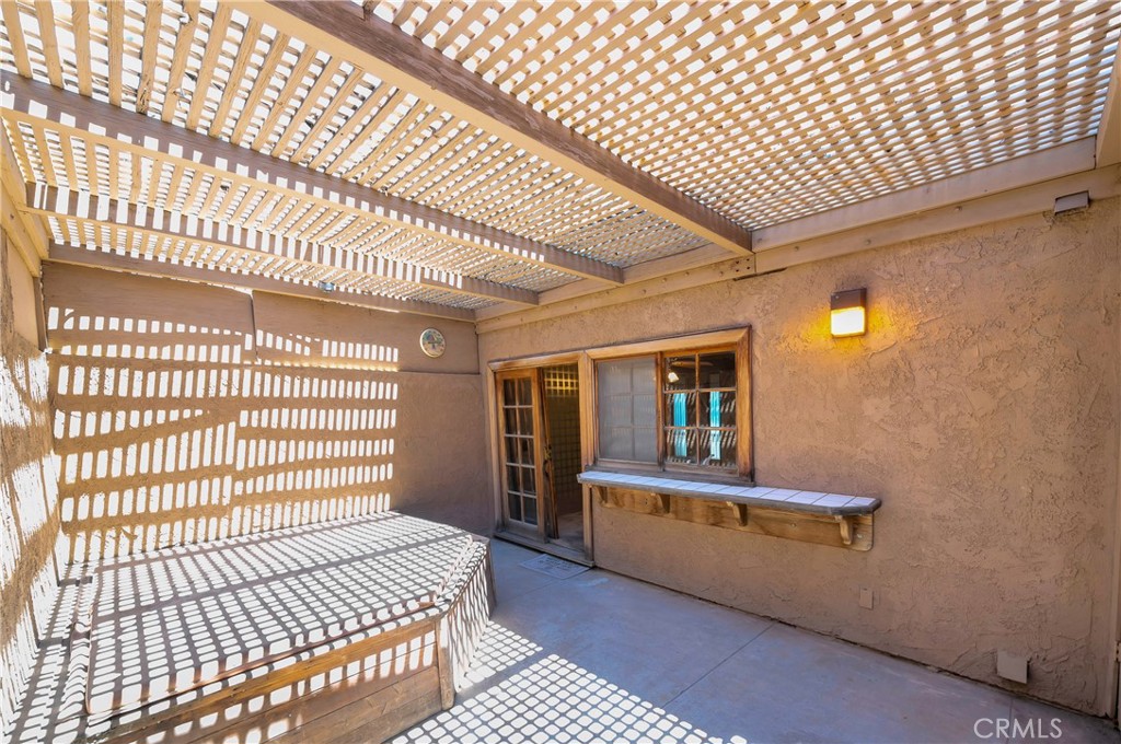 main property photo 26