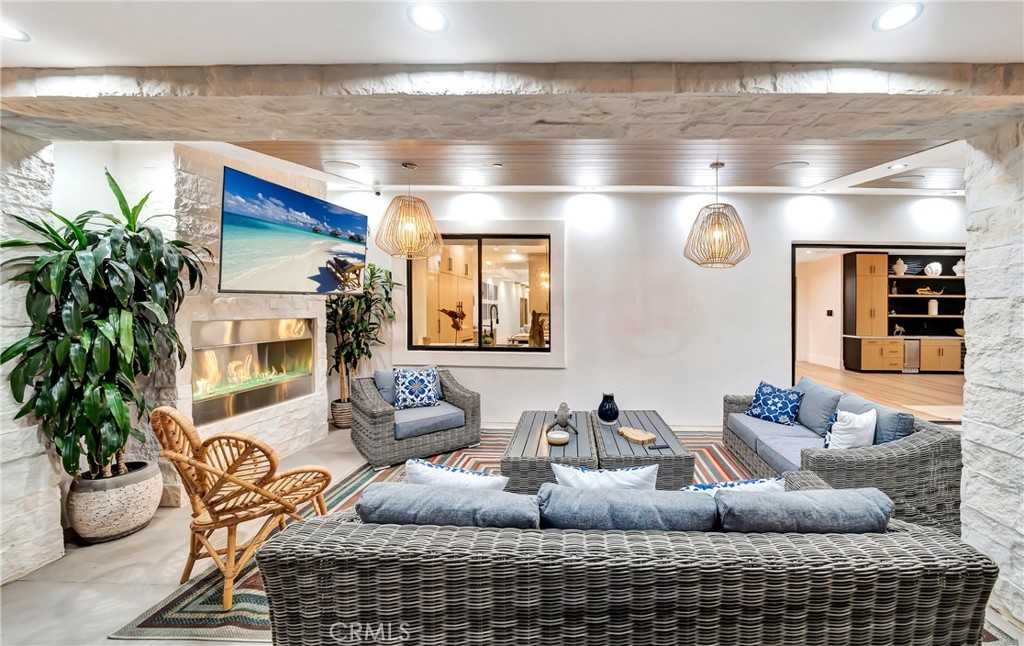 main property photo 66