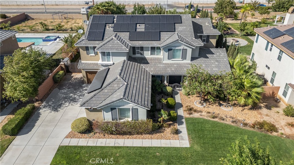 main property photo 10