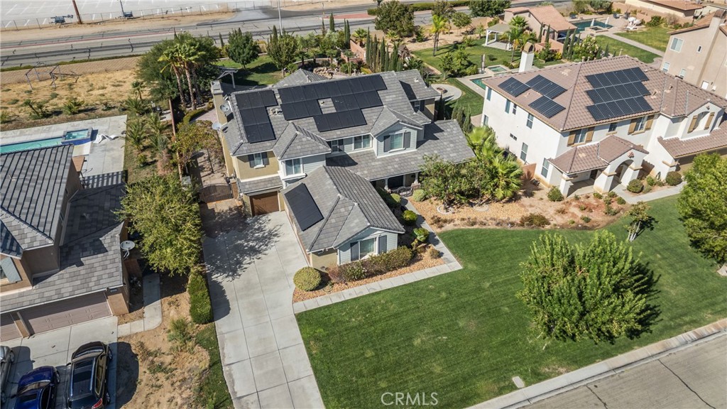 main property photo 12