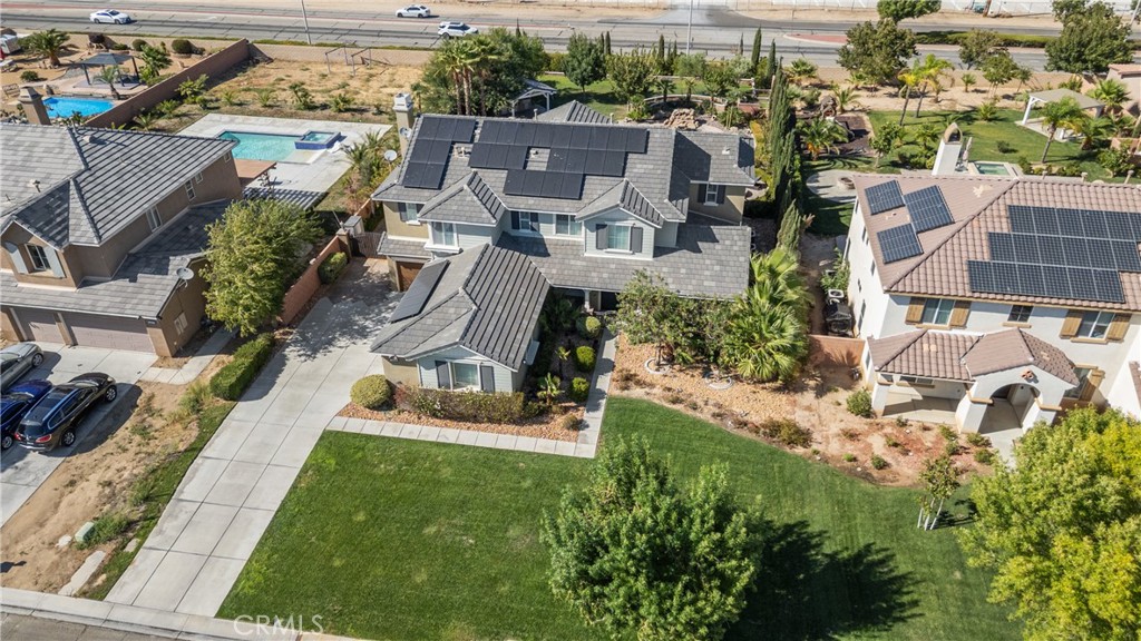 main property photo 13