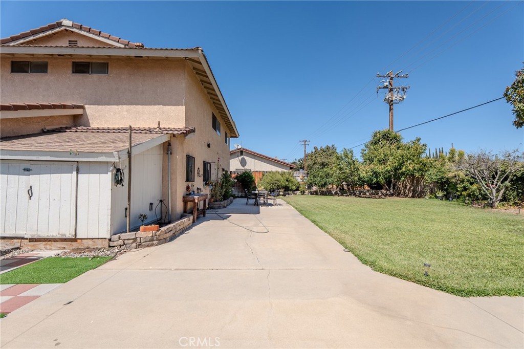 main property photo 46