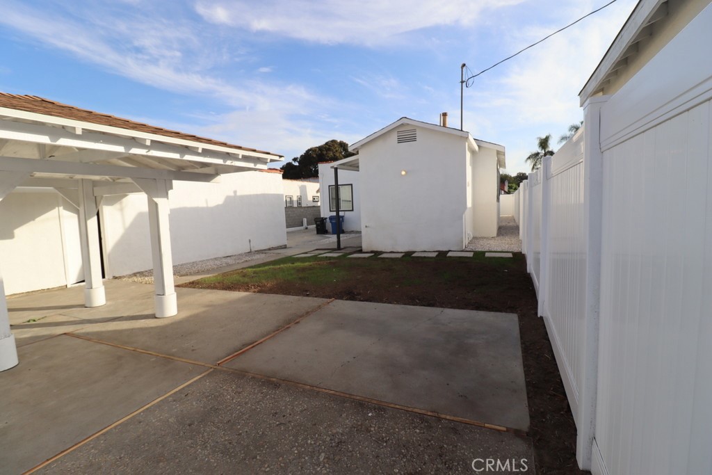 main property photo 60