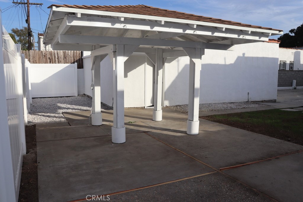 main property photo 67