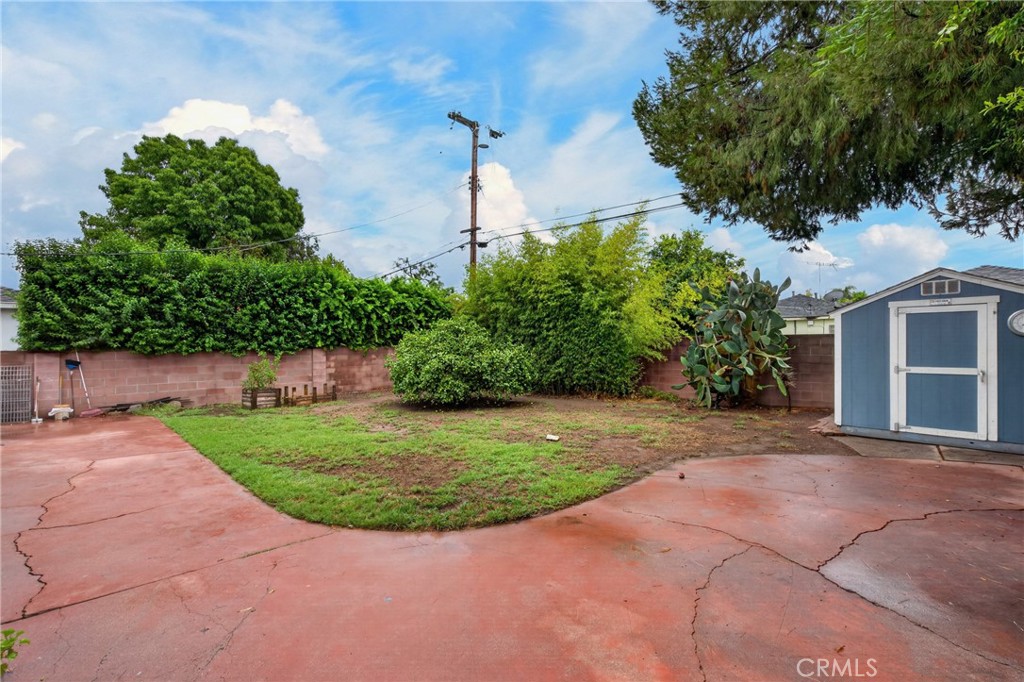 main property photo 34