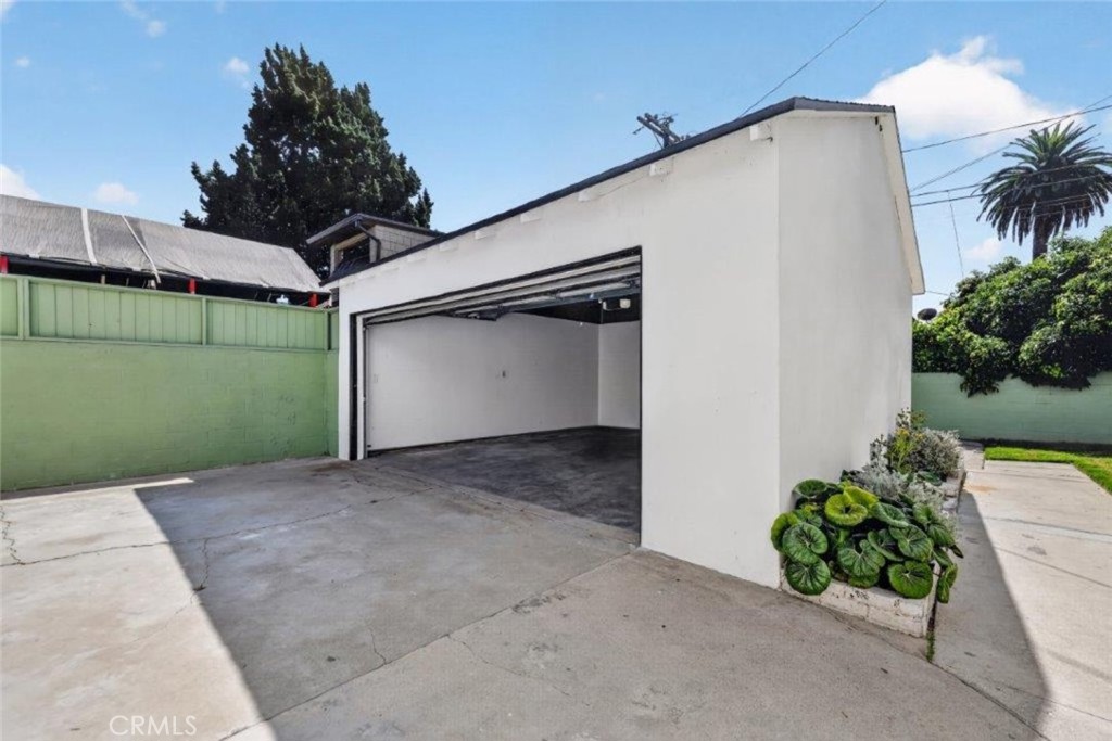 main property photo 62