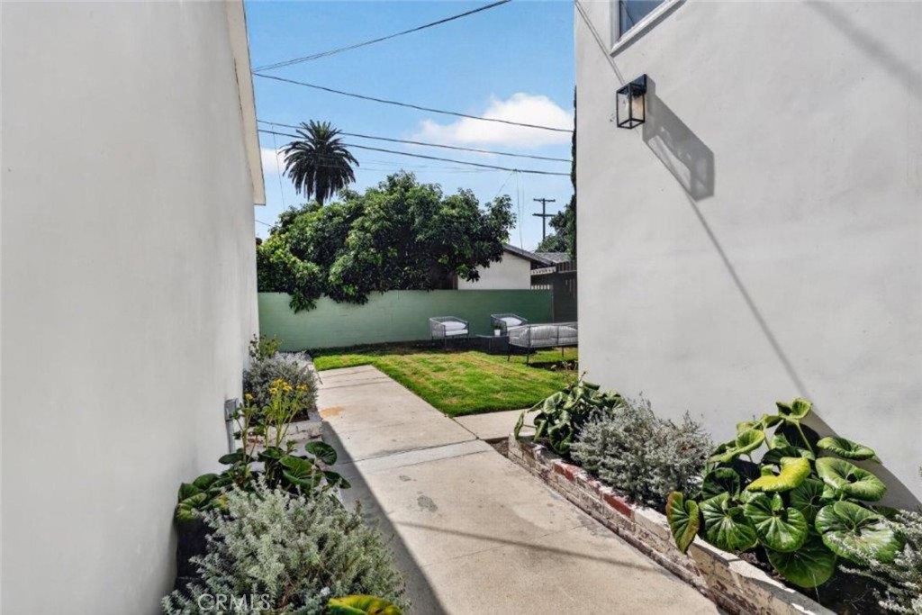 main property photo 64