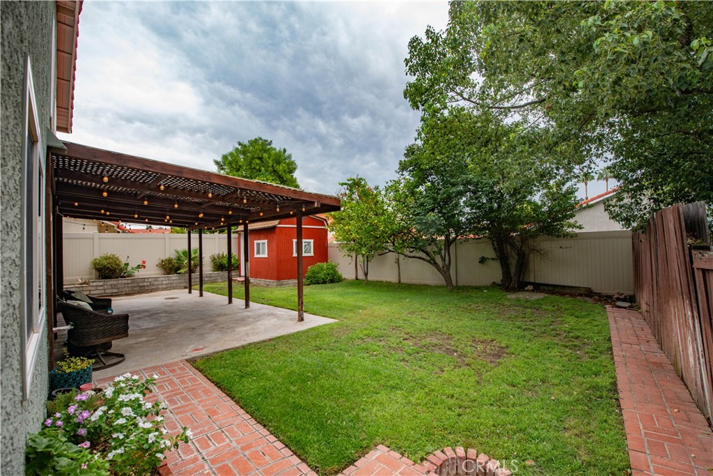 main property photo 27