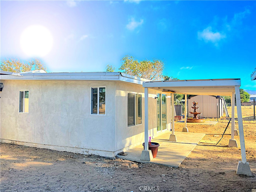 main property photo 11