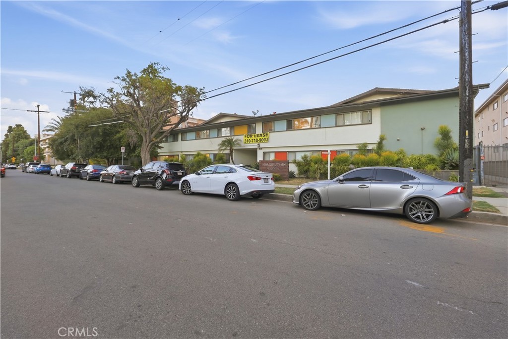main property photo 31