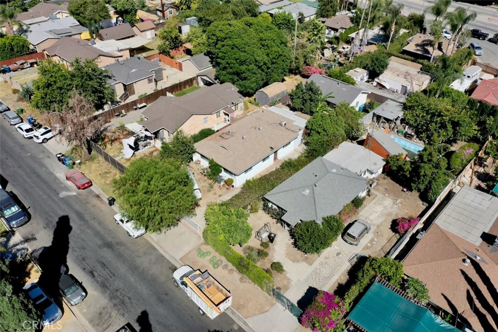 main property photo 44