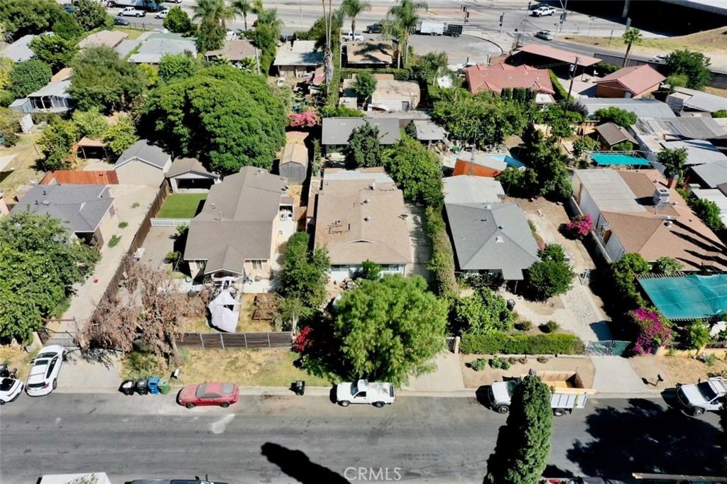 main property photo 48