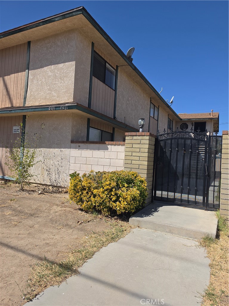 main property photo 22