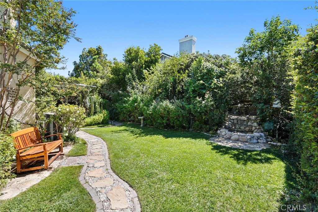 main property photo 50