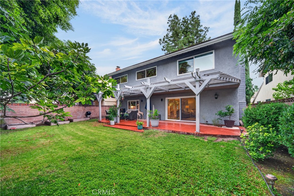 main property photo 14