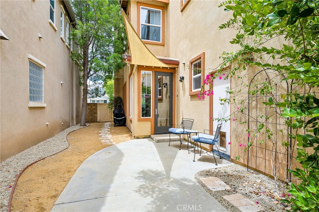 main property photo 37