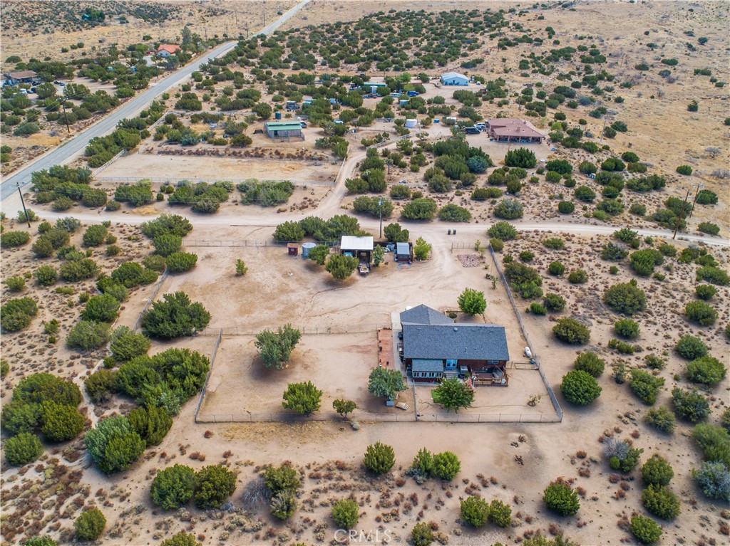main property photo 23