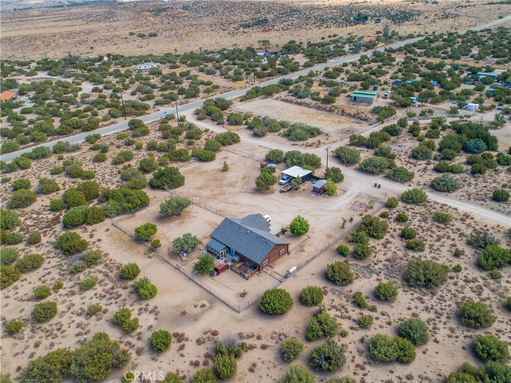 main property photo 24