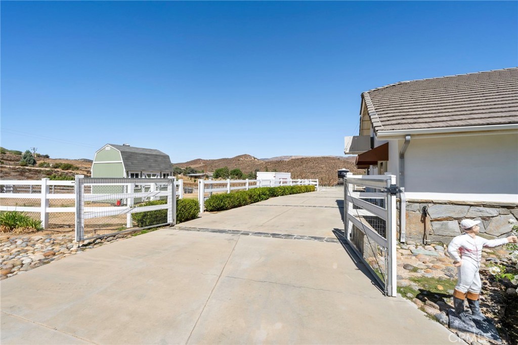 main property photo 64