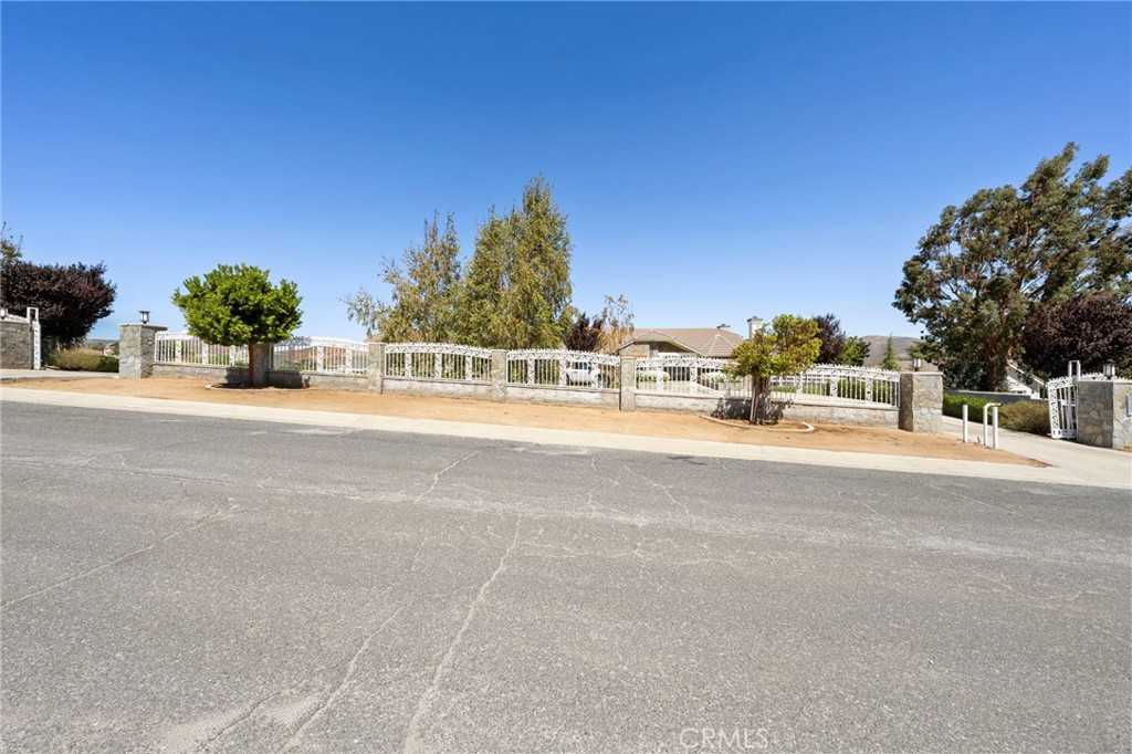 main property photo 67