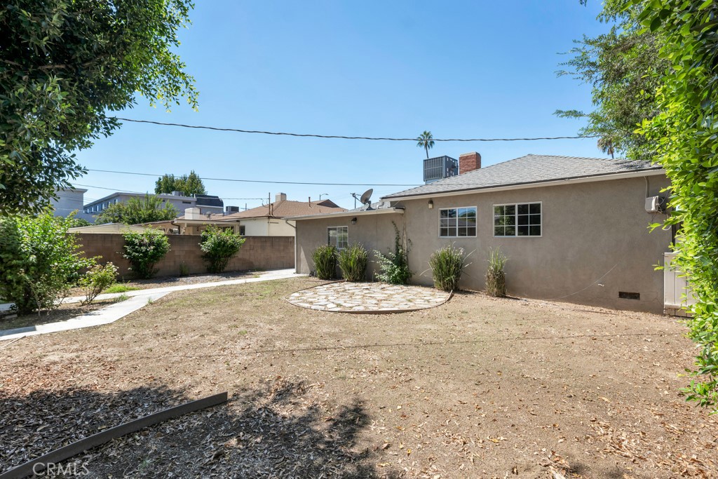 main property photo 39
