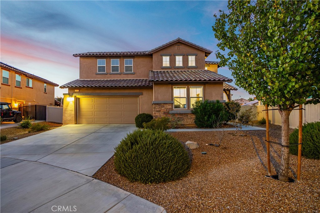 main property photo 1