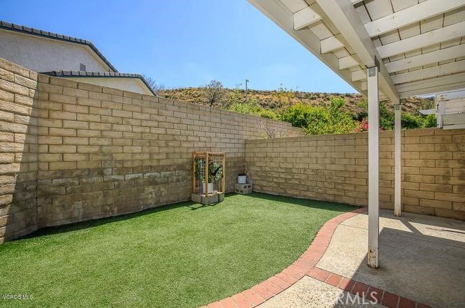 main property photo 19