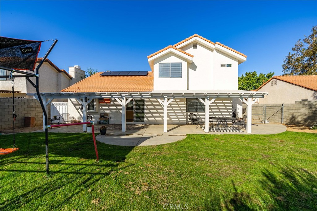 main property photo 32