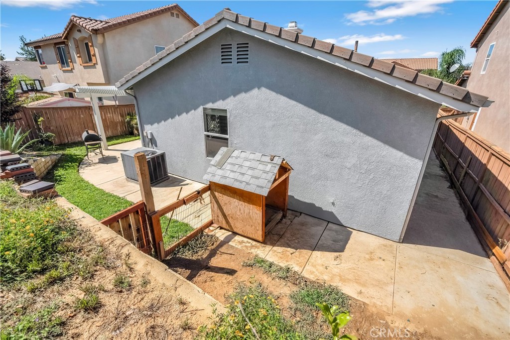 main property photo 43