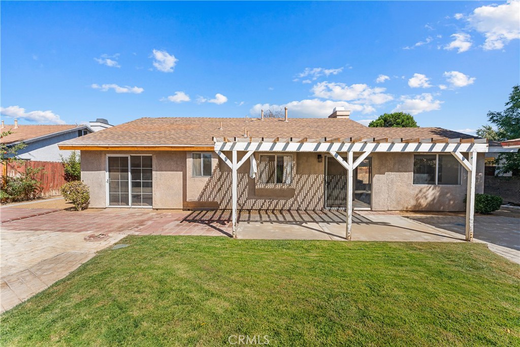 main property photo 33