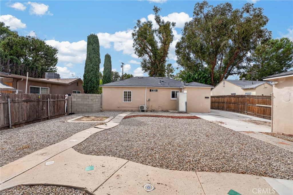 main property photo 31
