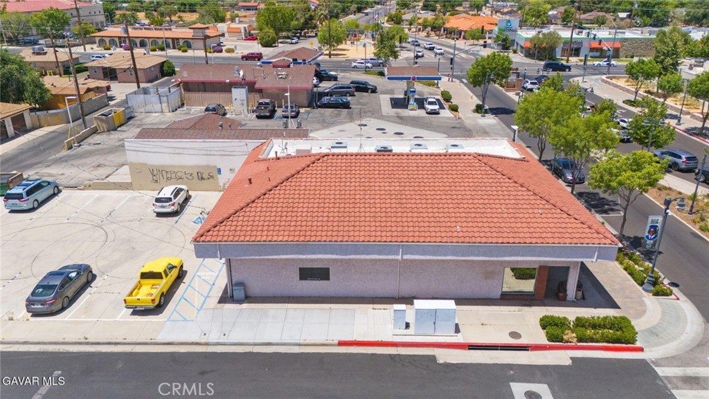 main property photo 22