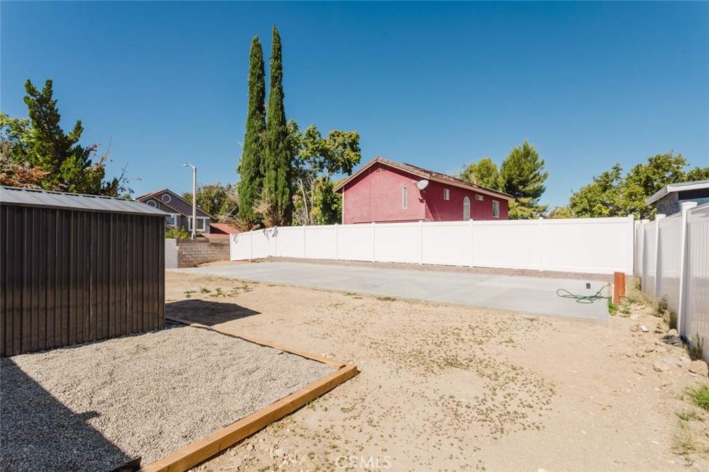 main property photo 42