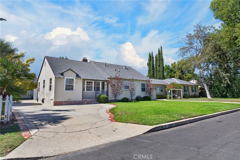 main property photo 55