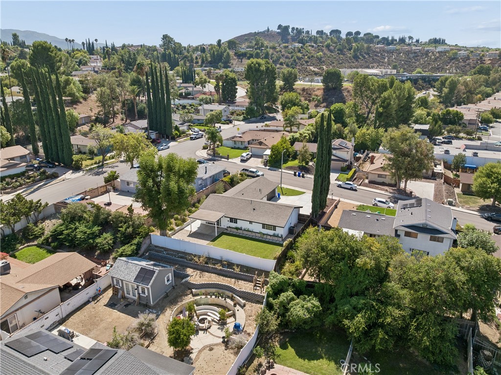 main property photo 32