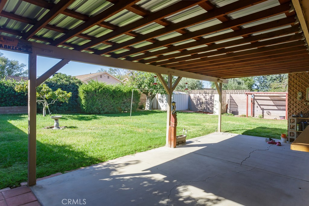 main property photo 19