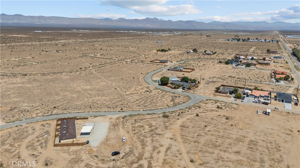 main property photo 10