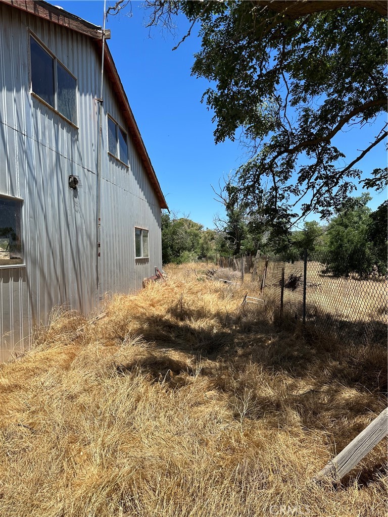main property photo 26