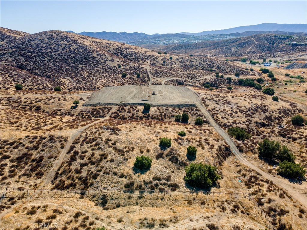 main property photo 11