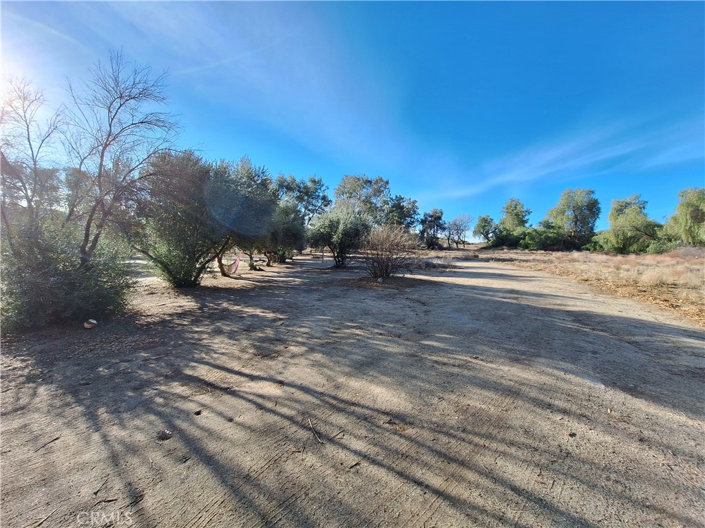 main property photo 3