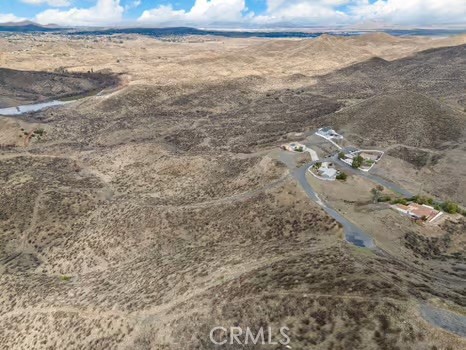 main property photo 10